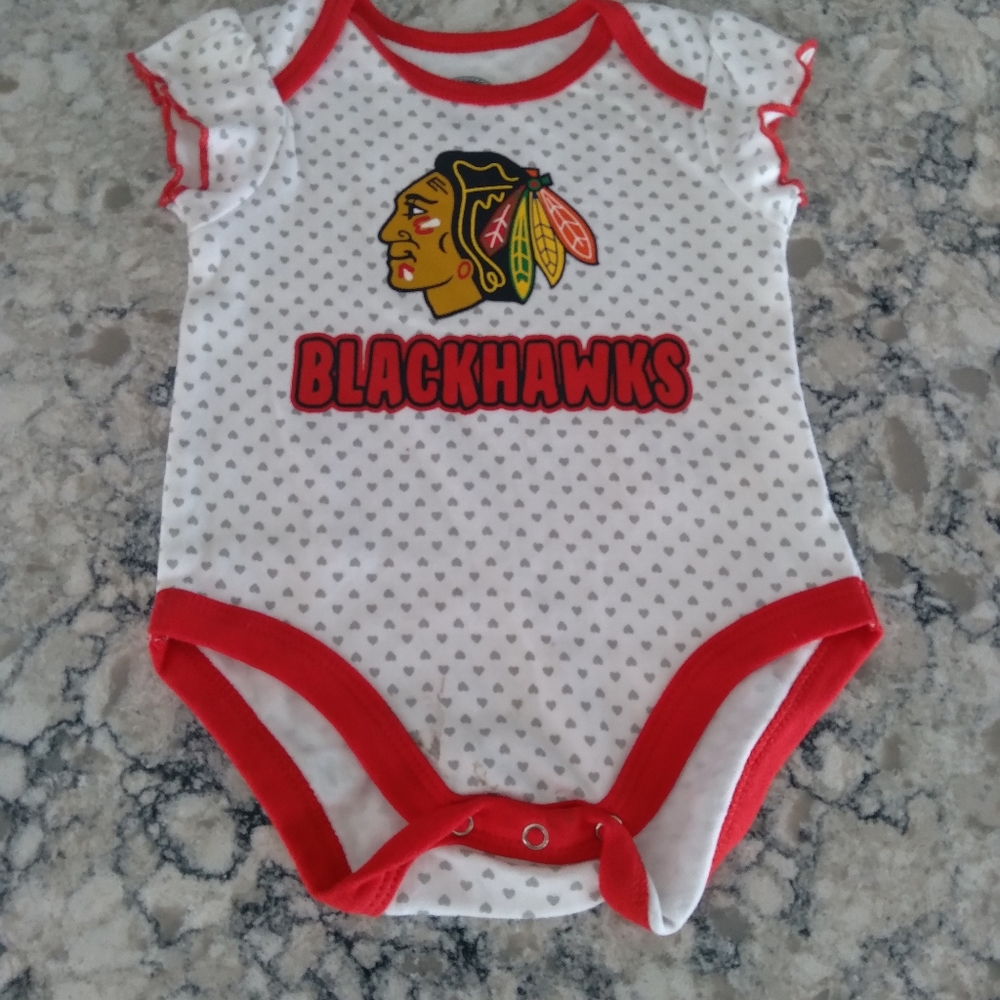 Chicago Blackhawks Infant Logo Onesie Size 0/3M